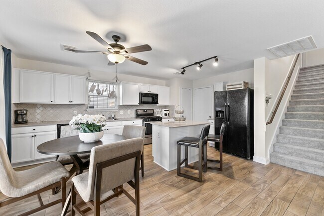 2651 Skyview Shadows Ct in Houston, TX - Building Photo - Building Photo