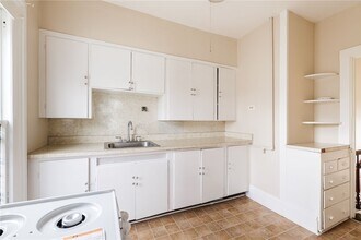 18 Vick Park B in Rochester, NY - Building Photo - Building Photo