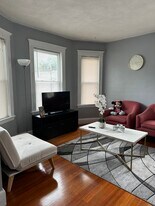 24 Olcott St, Unit 24 Olcott st in Watertown, MA - Building Photo