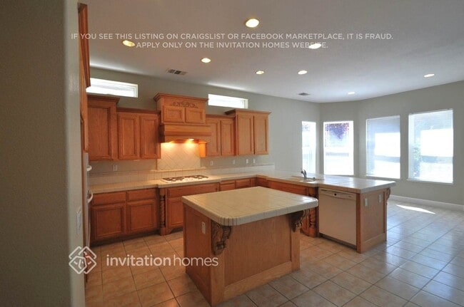 9419 Berkshire Ln in Vallejo, CA - Building Photo - Building Photo
