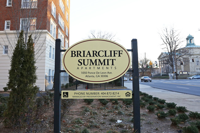 Briarcliff Summit Apartments