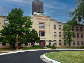 Grand Ledge Apartments