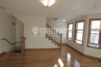 102 Allston St in Boston, MA - Building Photo - Building Photo
