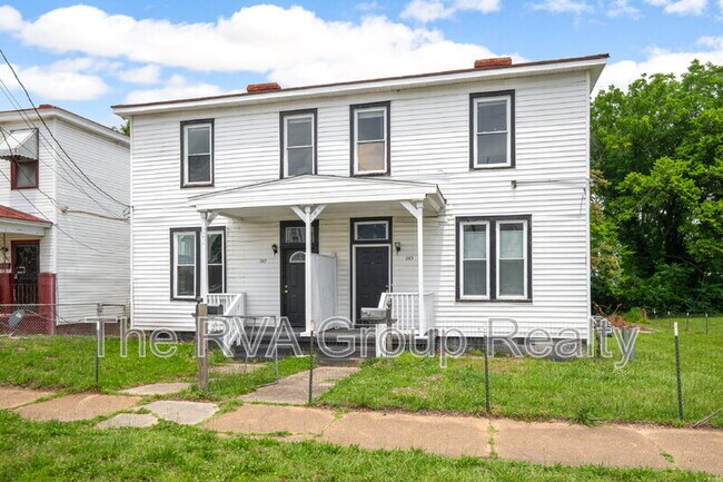 1145 Farmer St in Petersburg, VA - Building Photo - Building Photo