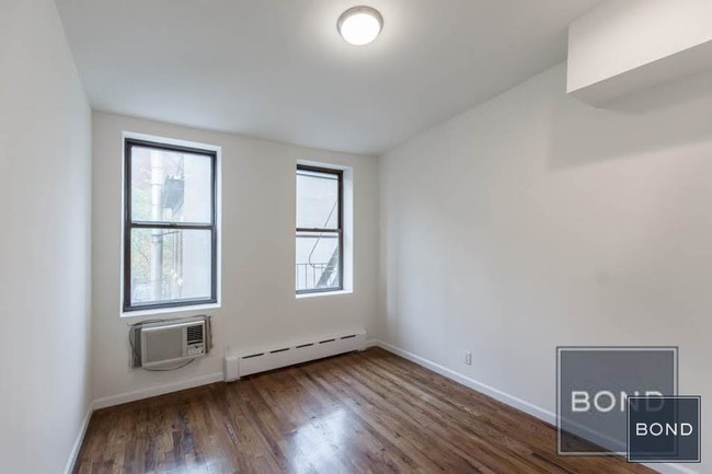 604 Ninth Avenue in New York, NY - Building Photo - Floor Plan