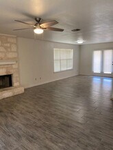 27005 Ranch Rd 12 in Dripping Springs, TX - Building Photo - Building Photo