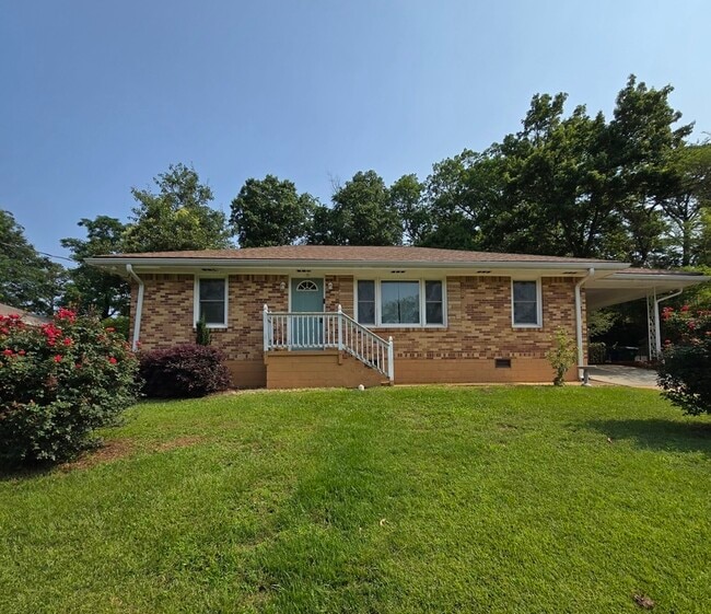 2142 Brannen Rd SE in Atlanta, GA - Building Photo - Building Photo