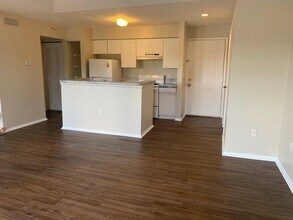 4831 Via Palm Lakes in West Palm Beach, FL - Building Photo - Building Photo