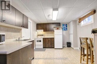 23 Dalcourt Dr in Toronto, ON - Building Photo - Building Photo