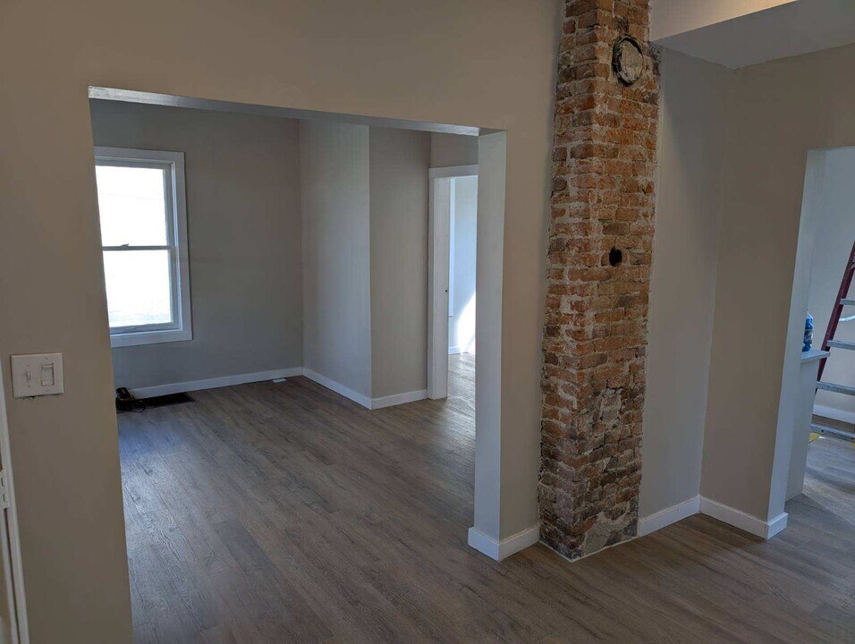 506 E Ohio Ave in Mount Vernon, OH - Building Photo