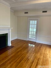 6 Hamilton Rd, Unit 1 in Brookline, MA - Building Photo - Building Photo