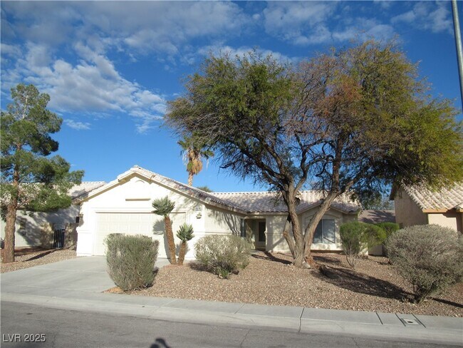 property at 4924 Lone Vista Way