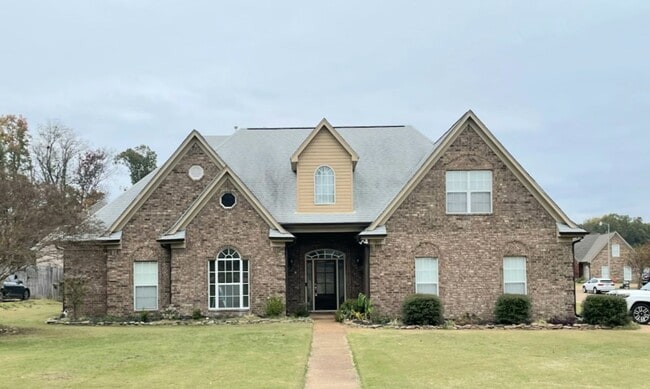 property at 1862 Danas Cove