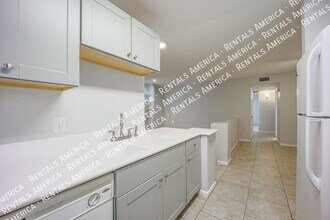 747 S Ext Rd in Mesa, AZ - Building Photo - Building Photo