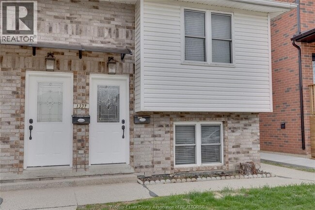 1331 Henry Ford Centre Dr in Windsor, ON - Building Photo - Building Photo