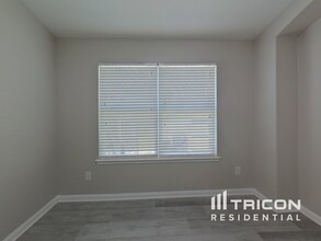 20315 Mathis Landing Dr in Cypress, TX - Foto de edificio - Building Photo