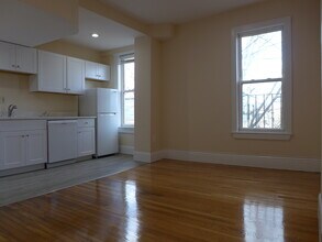 49 Delle Ave, Unit 2 in Boston, MA - Building Photo - Building Photo