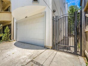 4274 Childress St in Houston, TX - Building Photo - Building Photo