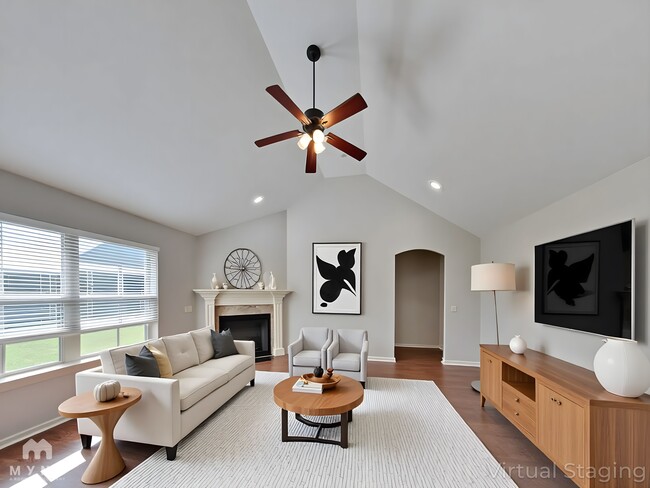 460 Torino Pl in Centerton, AR - Foto de edificio - Building Photo