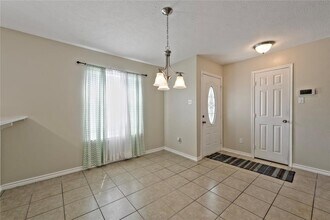 1308 Shell Ave in Cleveland, TX - Building Photo - Building Photo