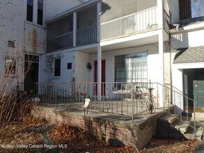 549 NY-23B in Claverack, NY - Building Photo - Building Photo