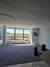5415 N Sheridan Rd, Unit 1012 in Chicago, IL - Building Photo - Building Photo