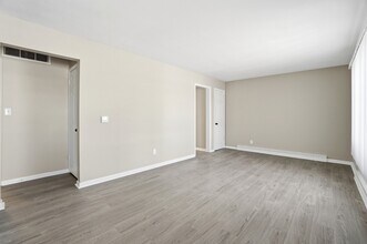 4120 Kentland Ave in Fort Wayne, IN - Building Photo - Building Photo