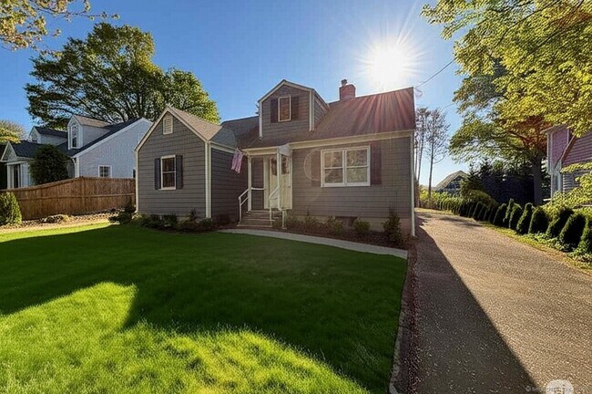 29 Ridgeley St in Darien, CT - Building Photo - Building Photo