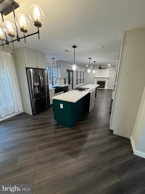 property at 8834 Chiswick Ct
