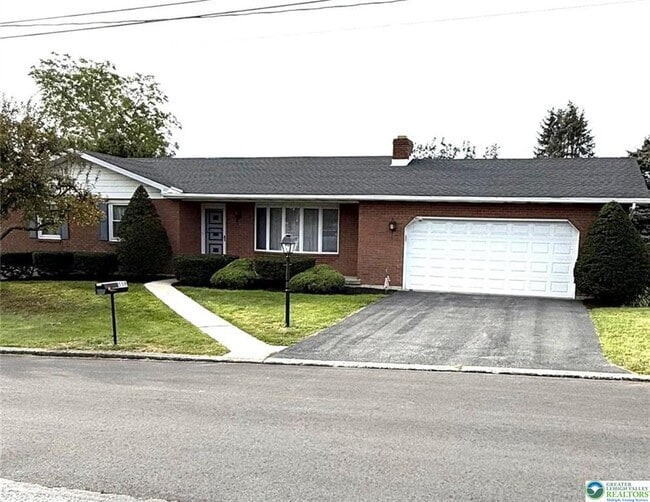 property at 559 Heckman Ave