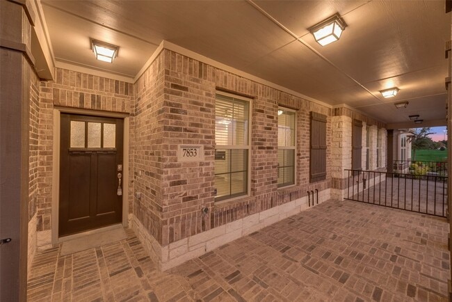 7853 Sunset Blvd in Rowlett, TX - Building Photo - Building Photo