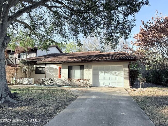 255 S Tropical Trail in Merritt Island, FL - Building Photo - Building Photo