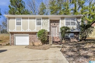 5818 Dug Hollow Rd in Pinson, AL - Building Photo