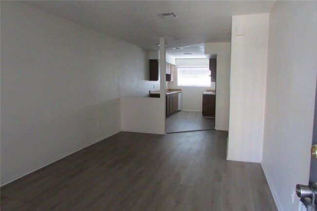 791 Baseline Rd in Bullhead City, AZ - Building Photo - Building Photo