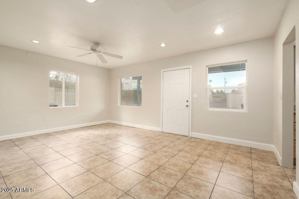 4620 N 10th Pl in Phoenix, AZ - Building Photo