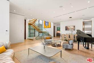 309 S Wetherly Dr in Beverly Hills, CA - Building Photo - Building Photo