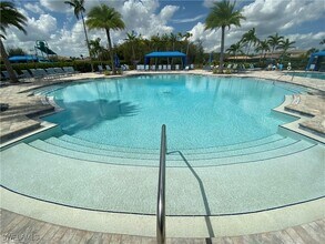 12069 Lakewood Preserve Pl in Ft. Myers, FL - Foto de edificio - Building Photo