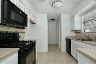 2906 Tierra Blanco Trail in Cedar Park, TX - Building Photo - Building Photo