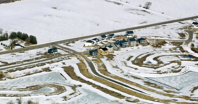 Anton Village in Saint Michael, MN - Building Photo - Building Photo