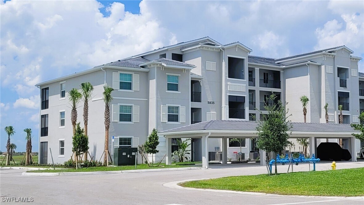 5835 Double Eagle Cir in Ave Maria, FL - Building Photo