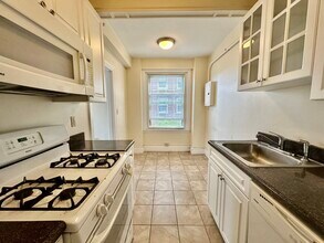 1401 Beacon St in Brookline, MA - Building Photo - Building Photo