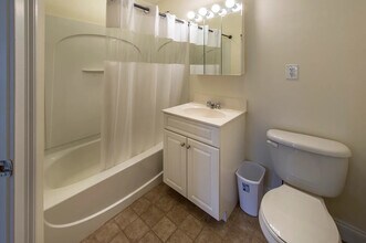5 Ashford St, Unit #4 in Boston, MA - Building Photo - Building Photo