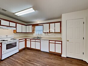 1202 Larzelere Ln in La Vergne, TN - Building Photo - Building Photo