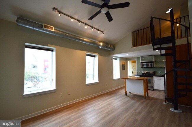 1006 N 5th St in Philadelphia, PA - Building Photo - Building Photo