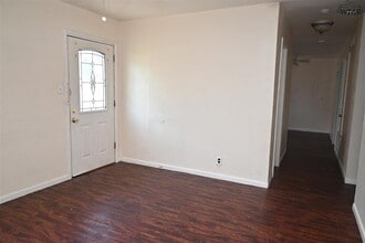 1421 Harris Ln in Wichita Falls, TX - Building Photo - Building Photo