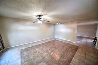 12918 Hunters Moon in San Antonio, TX - Building Photo - Building Photo