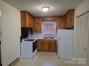 315 Graham Rd in Mount Ulla, NC - Building Photo - Building Photo