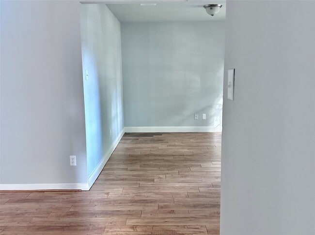 7810 Kellwood Dr in Houston, TX - Building Photo - Building Photo