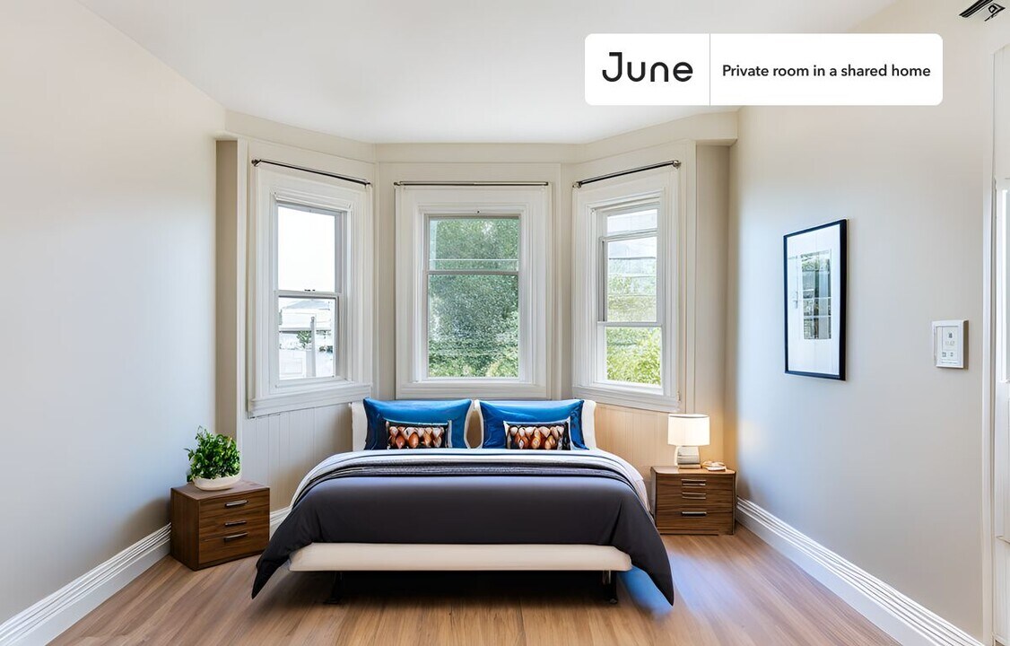 Room in Shared 3 bed/1 bath home in Boston, MA - Building Photo