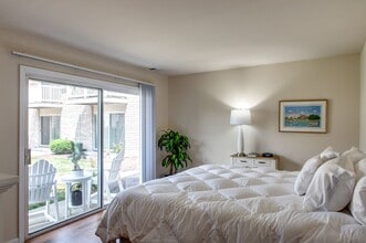 The Heights at Spring Lake in Spring Lake, NJ - Foto de edificio - Building Photo